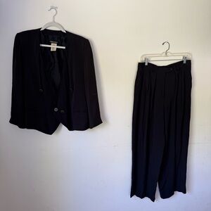 Giorgio Armani Navy Blue Women’s Pant Suit Italy Silk Blend Size 48